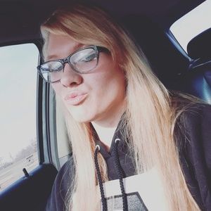 Meet your Posher, Allie